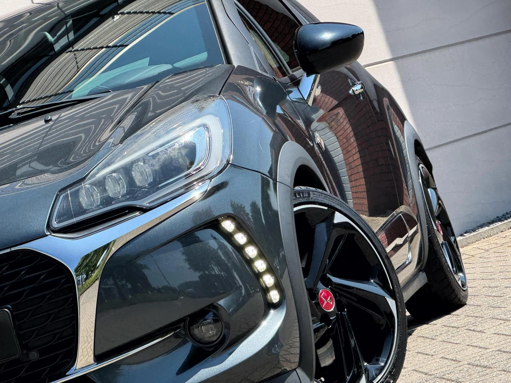 Hoofdafbeelding DS DS 3