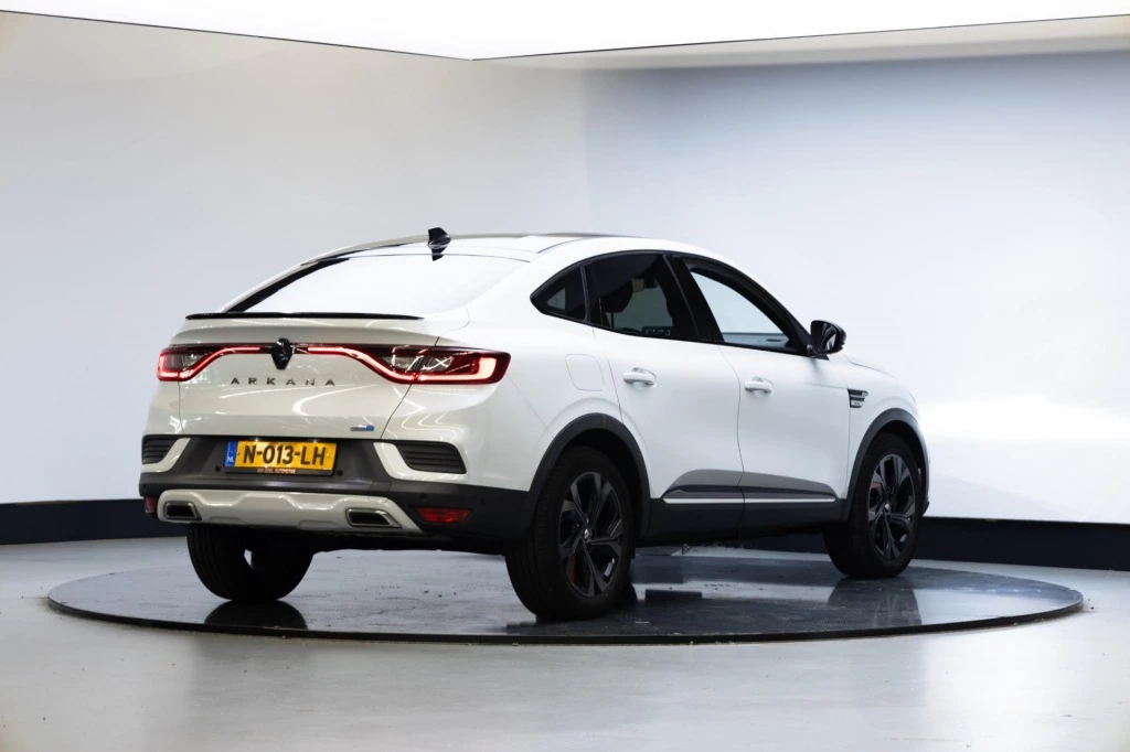 Hoofdafbeelding Renault Arkana