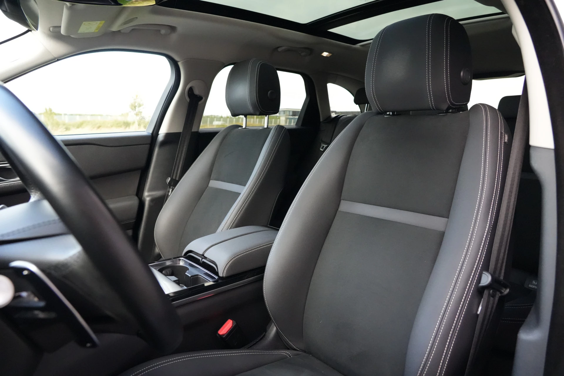 Hoofdafbeelding Land Rover Range Rover Velar