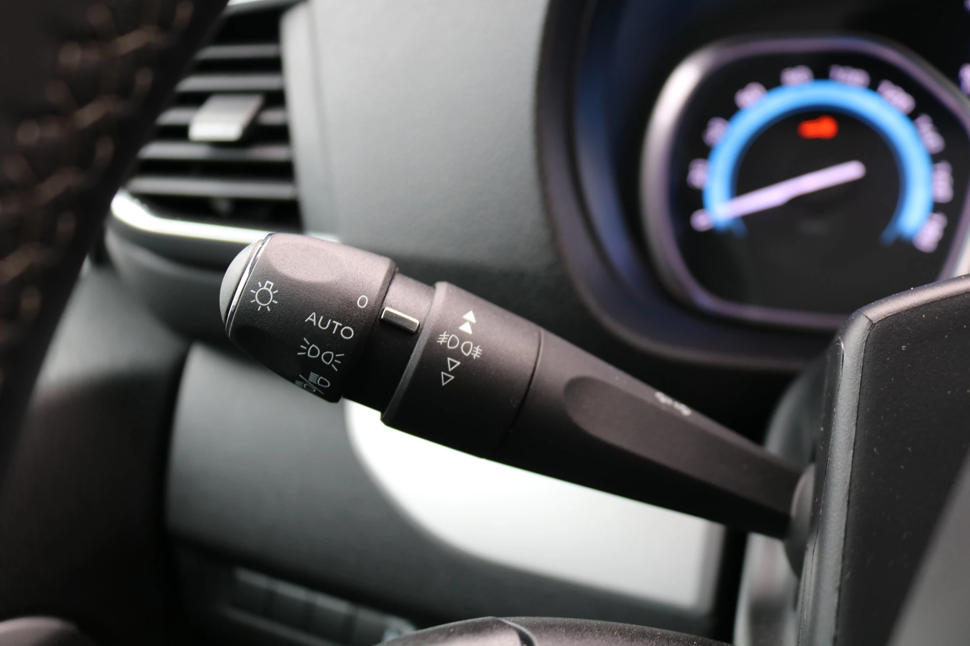 Hoofdafbeelding Peugeot e-Expert
