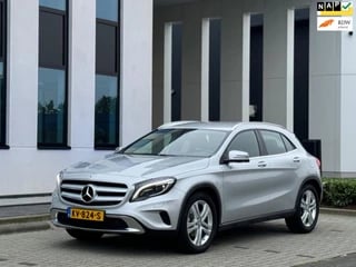 Mercedes-Benz GLA-klasse 180 Ambition, 50000 km, trekhaak, luxe uitvoering, stoelverwarming