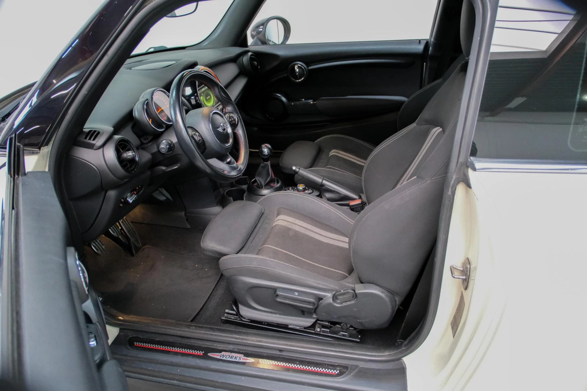 Hoofdafbeelding MINI One