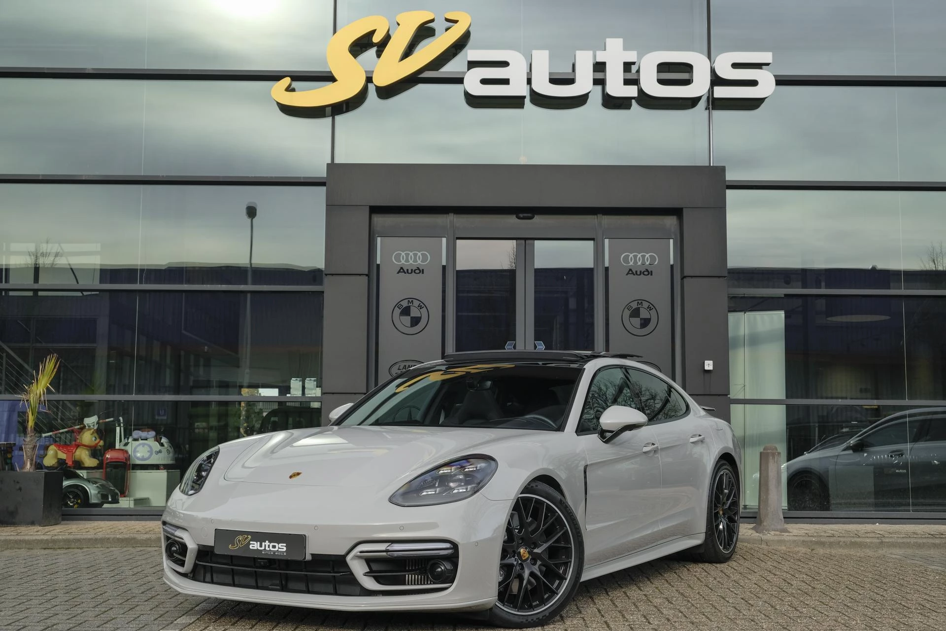 Hoofdafbeelding Porsche Panamera