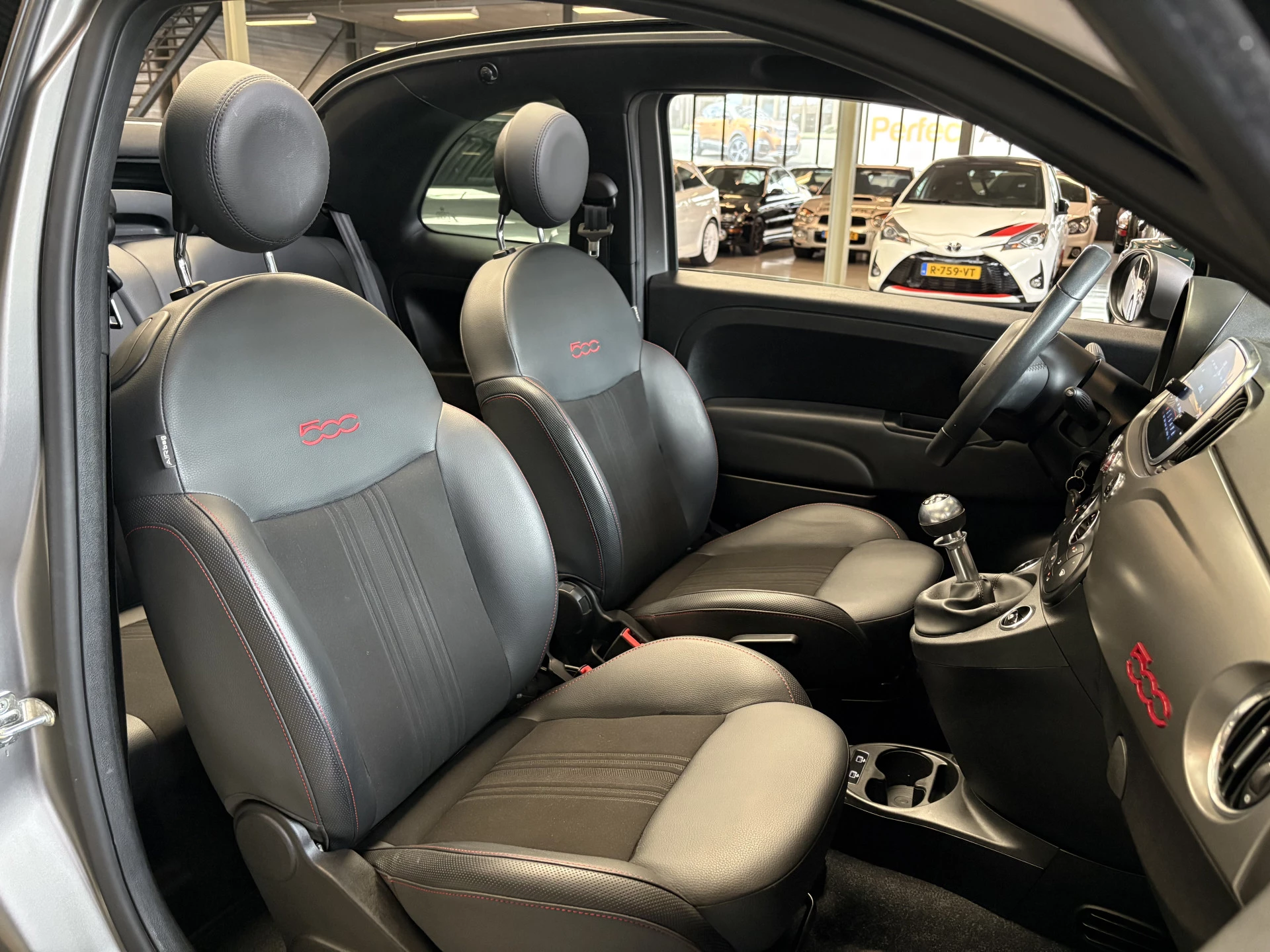 Hoofdafbeelding Fiat 500C