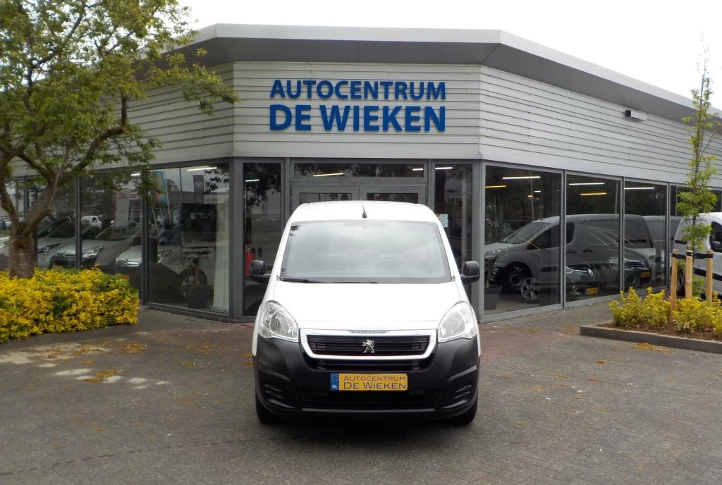 Hoofdafbeelding Peugeot Partner