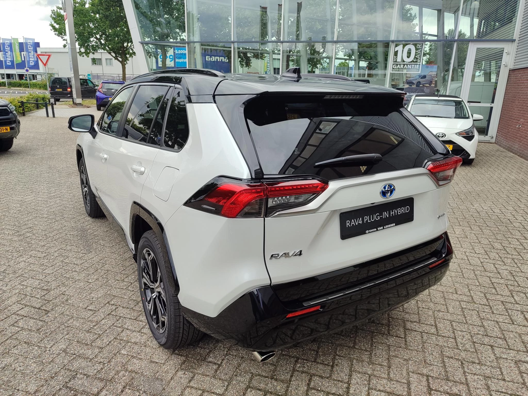 Hoofdafbeelding Toyota RAV4