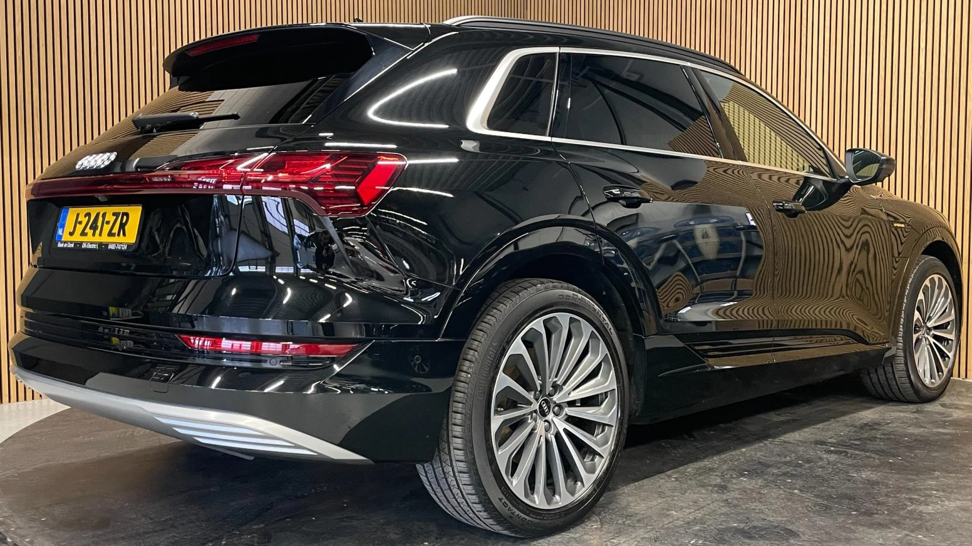 Hoofdafbeelding Audi e-tron