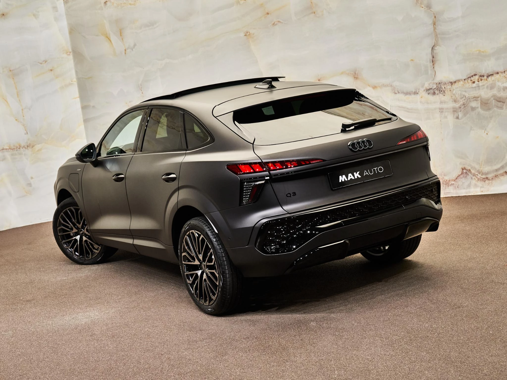 Hoofdafbeelding Audi Q3