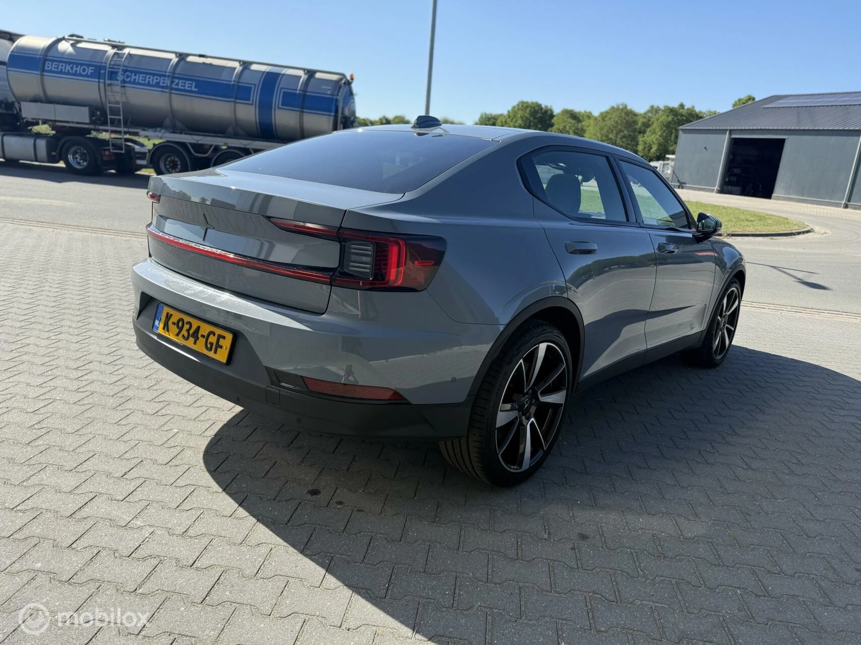 Hoofdafbeelding Polestar 2
