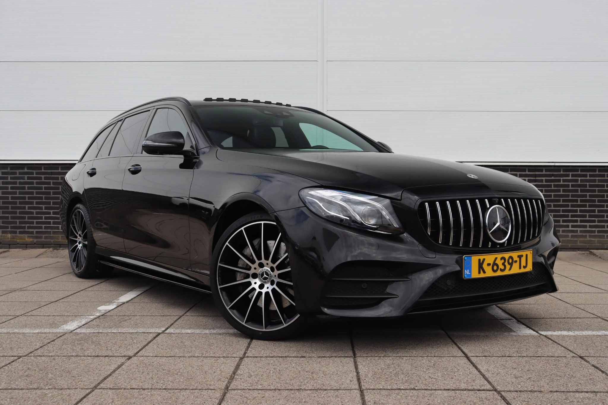 Hoofdafbeelding Mercedes-Benz E-Klasse