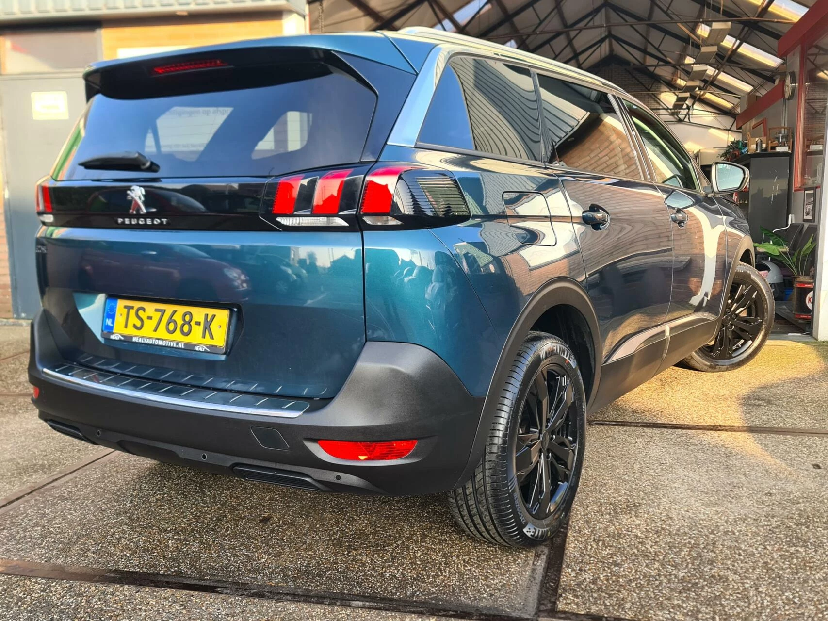 Hoofdafbeelding Peugeot 5008