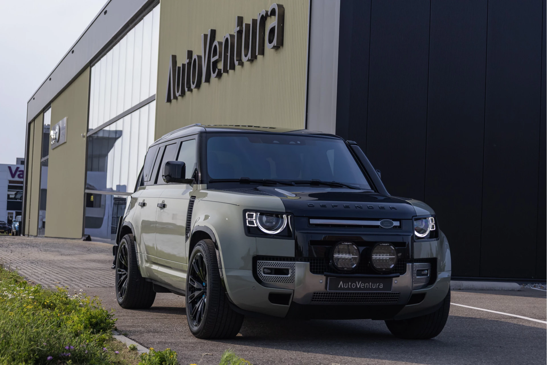 Hoofdafbeelding Land Rover Defender