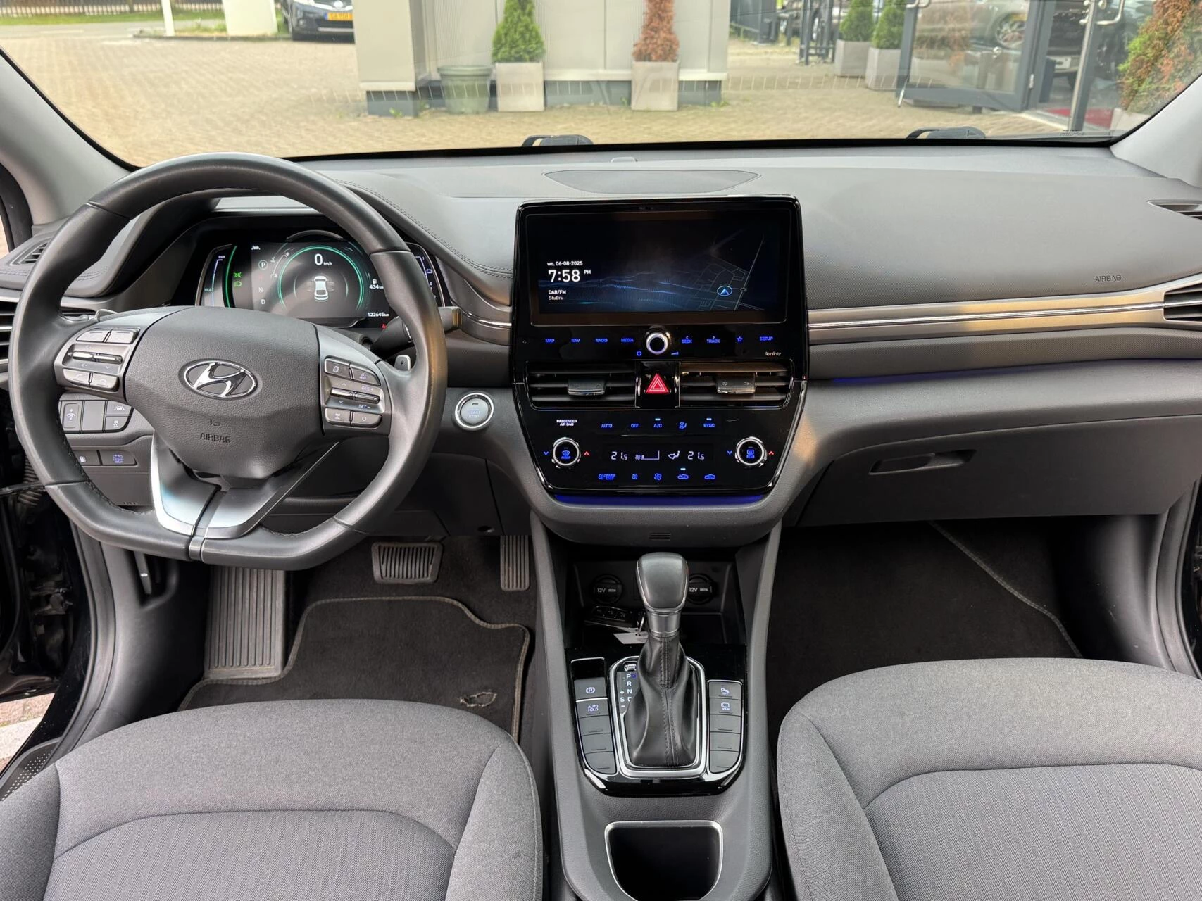 Hoofdafbeelding Hyundai IONIQ