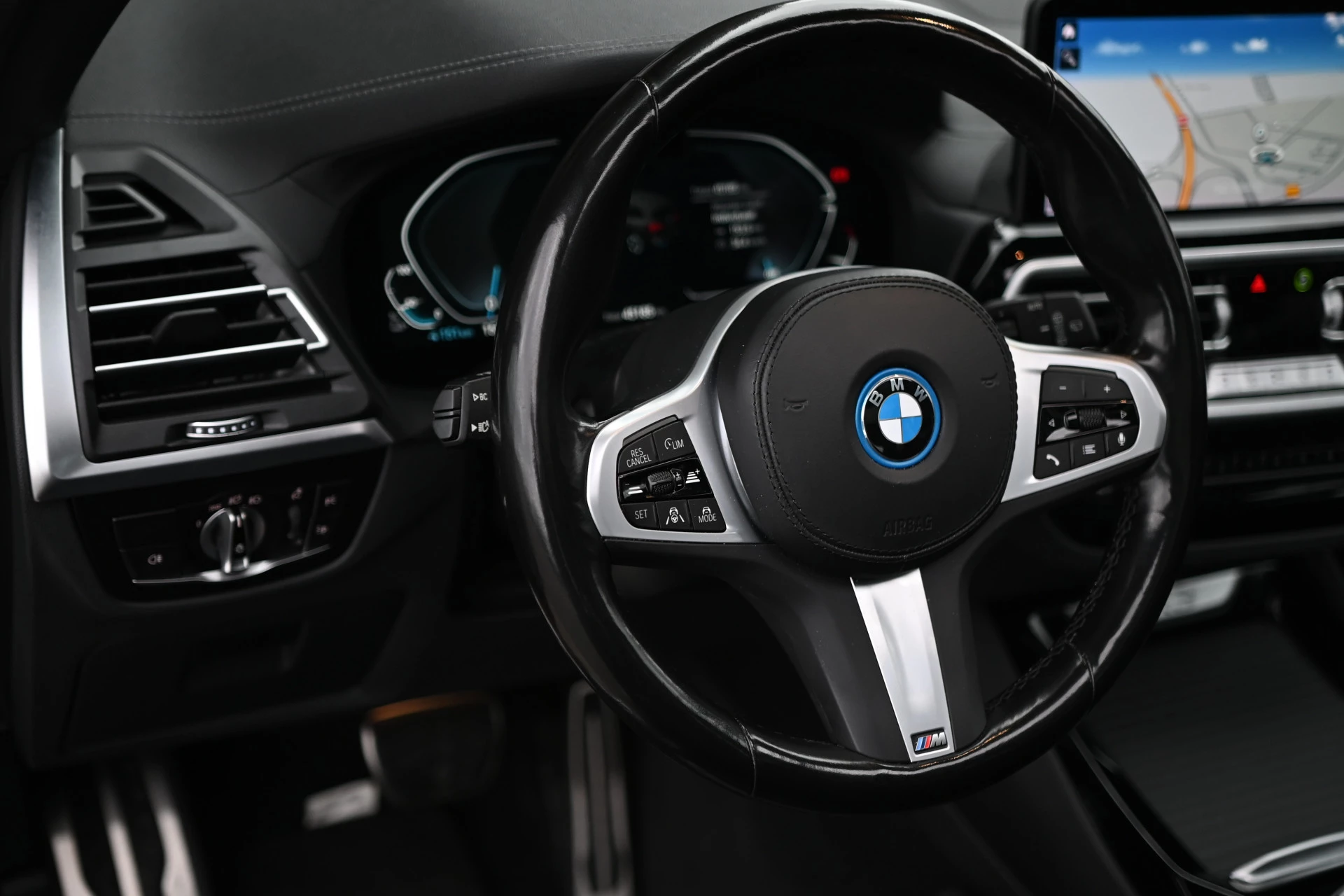 Hoofdafbeelding BMW iX3