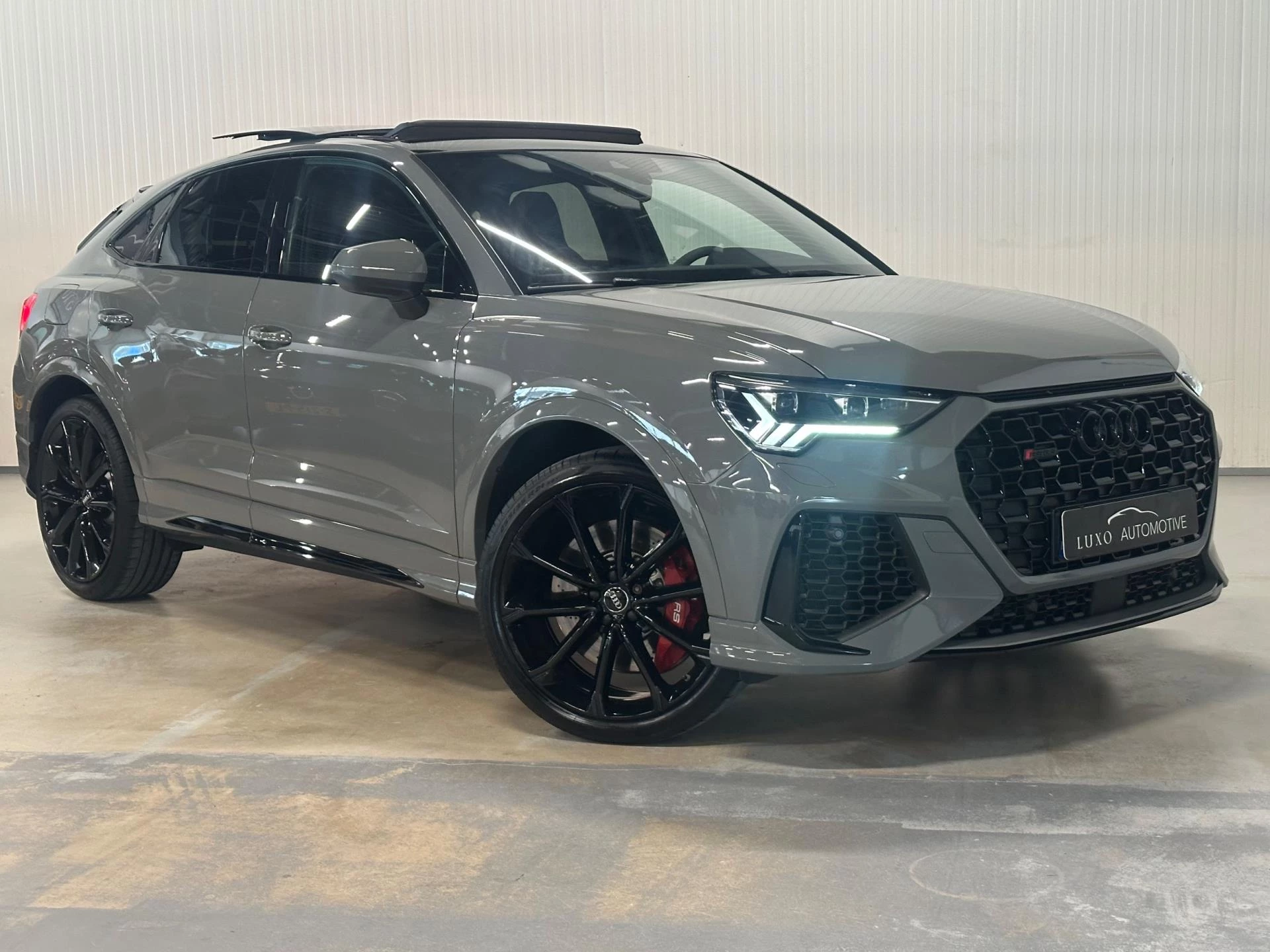 Hoofdafbeelding Audi RSQ3