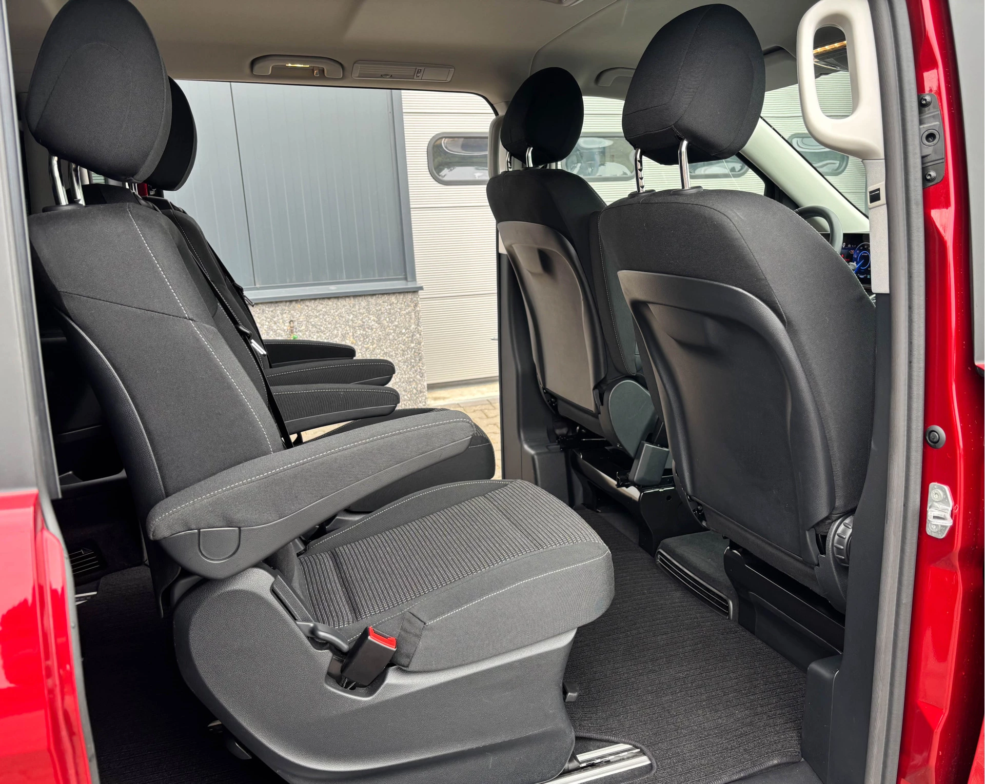 Hoofdafbeelding Mercedes-Benz EQV