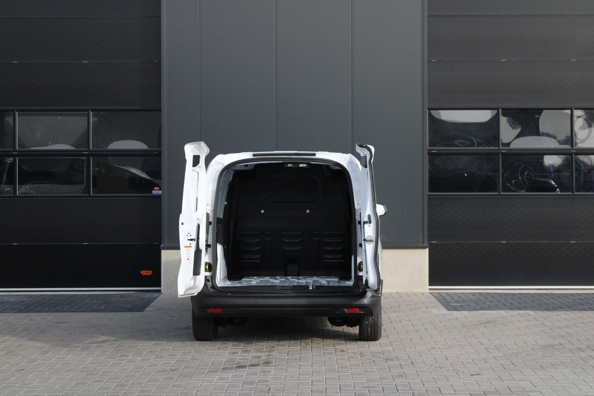 Hoofdafbeelding Ford Transit Courier