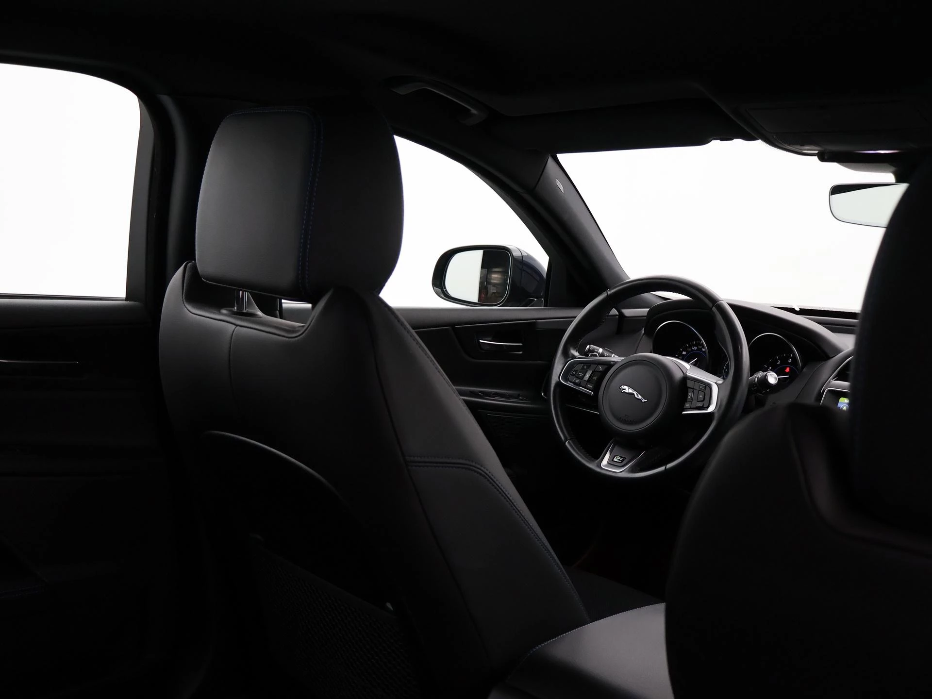 Hoofdafbeelding Jaguar XE