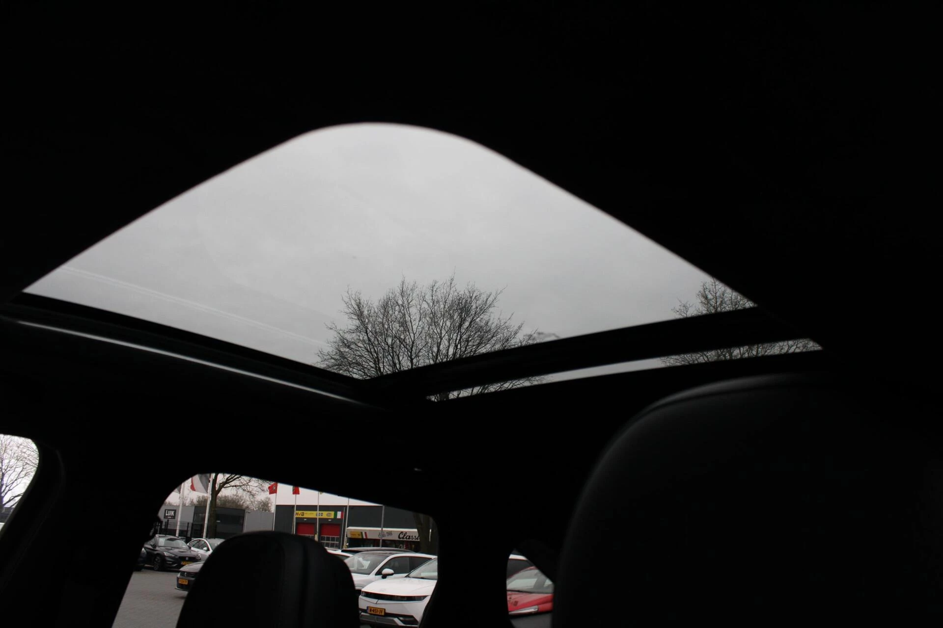 Hoofdafbeelding Omoda 9 SHS