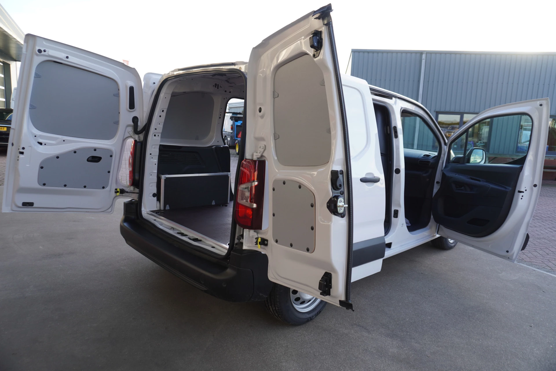 Hoofdafbeelding Peugeot Partner