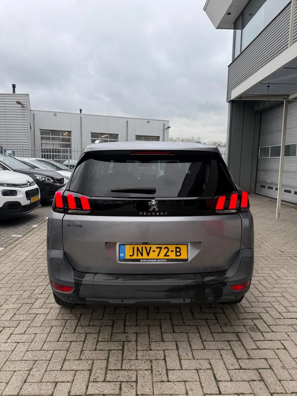 Hoofdafbeelding Peugeot 5008