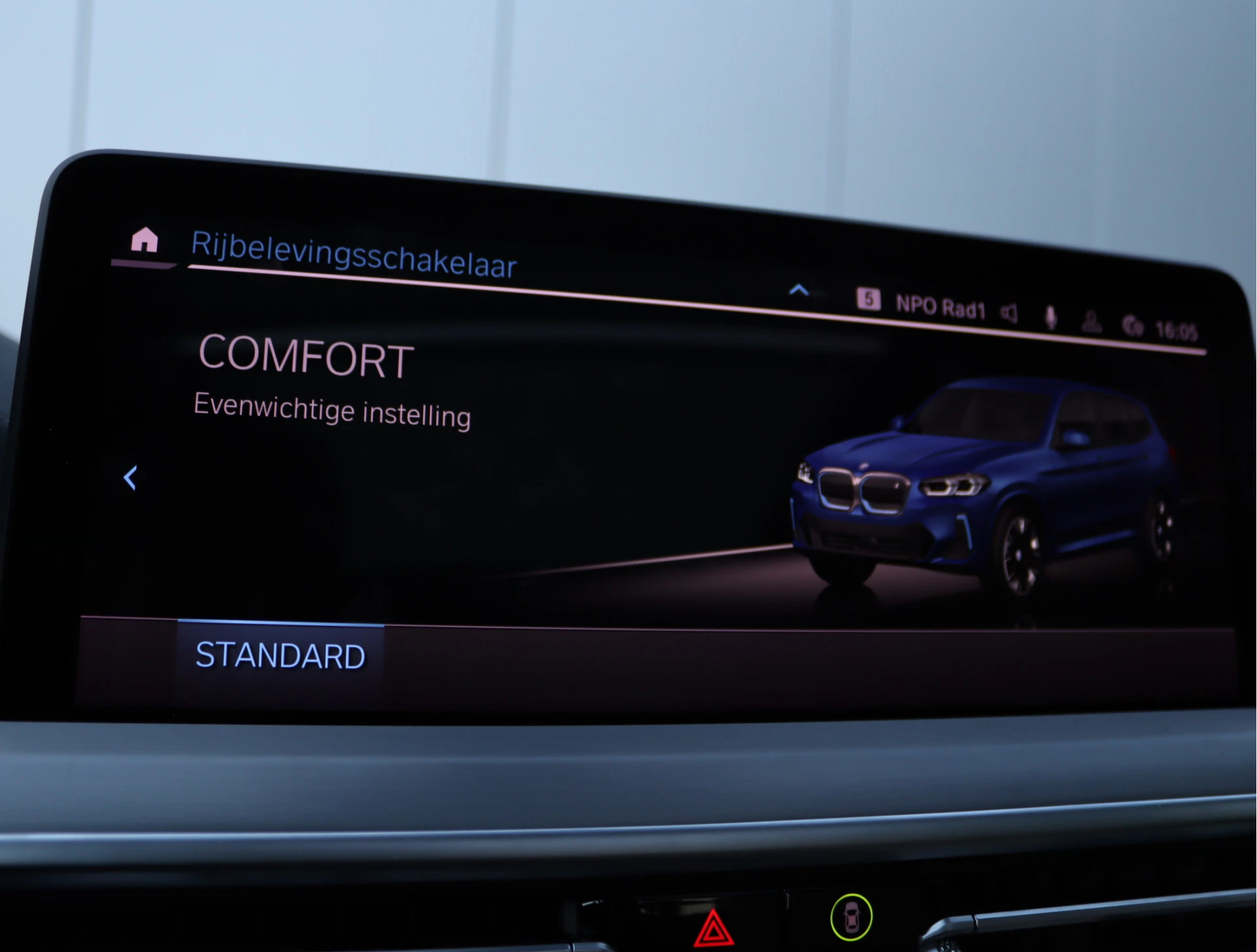 Hoofdafbeelding BMW iX3