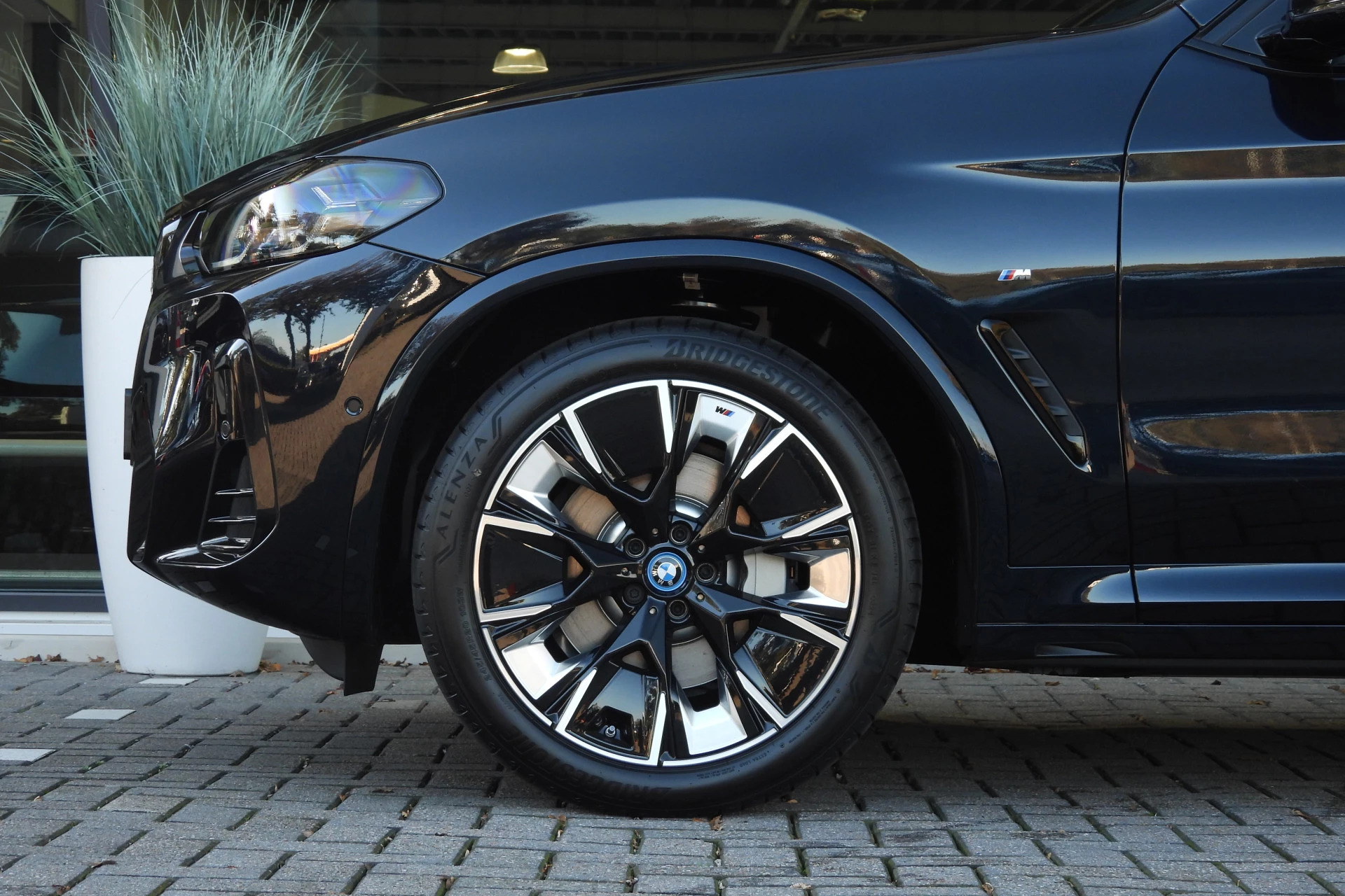 Hoofdafbeelding BMW iX3
