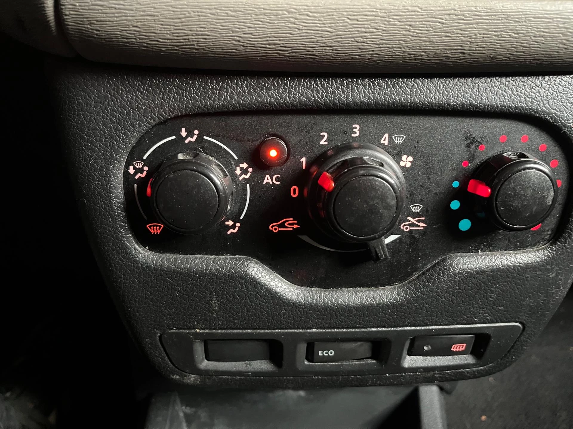 Hoofdafbeelding Dacia Dokker