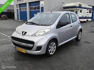 Peugeot 107 1.0-12V XR 2011