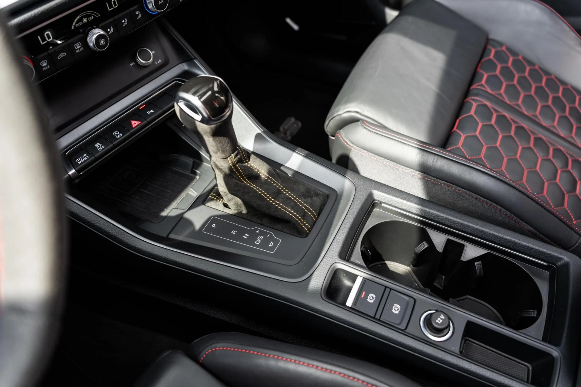 Hoofdafbeelding Audi RSQ3