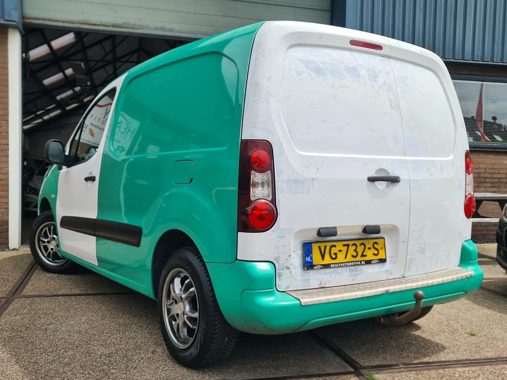 Hoofdafbeelding Peugeot Partner