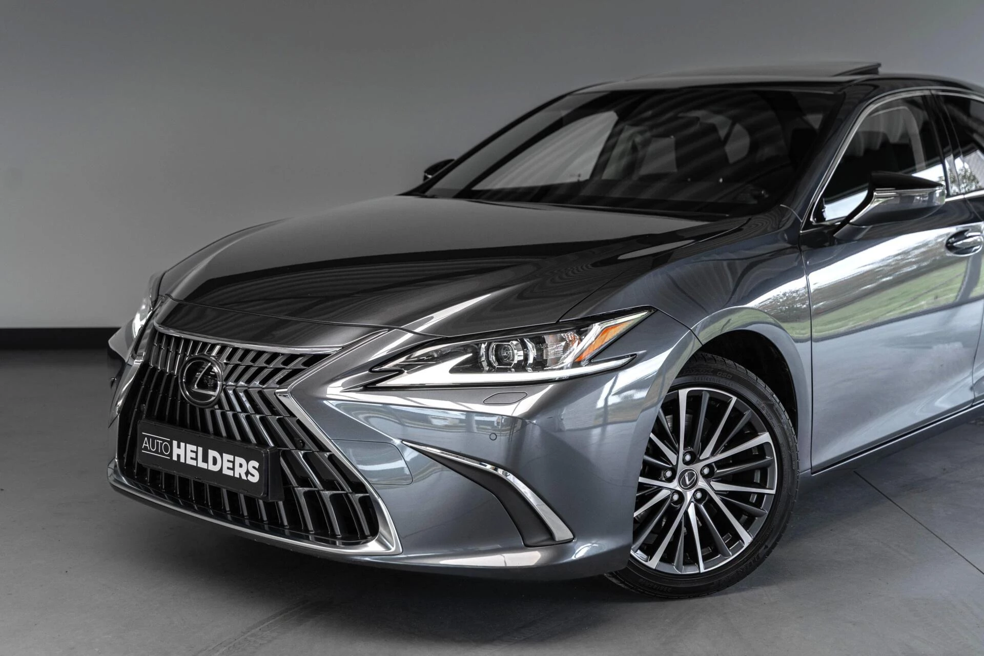 Hoofdafbeelding Lexus ES