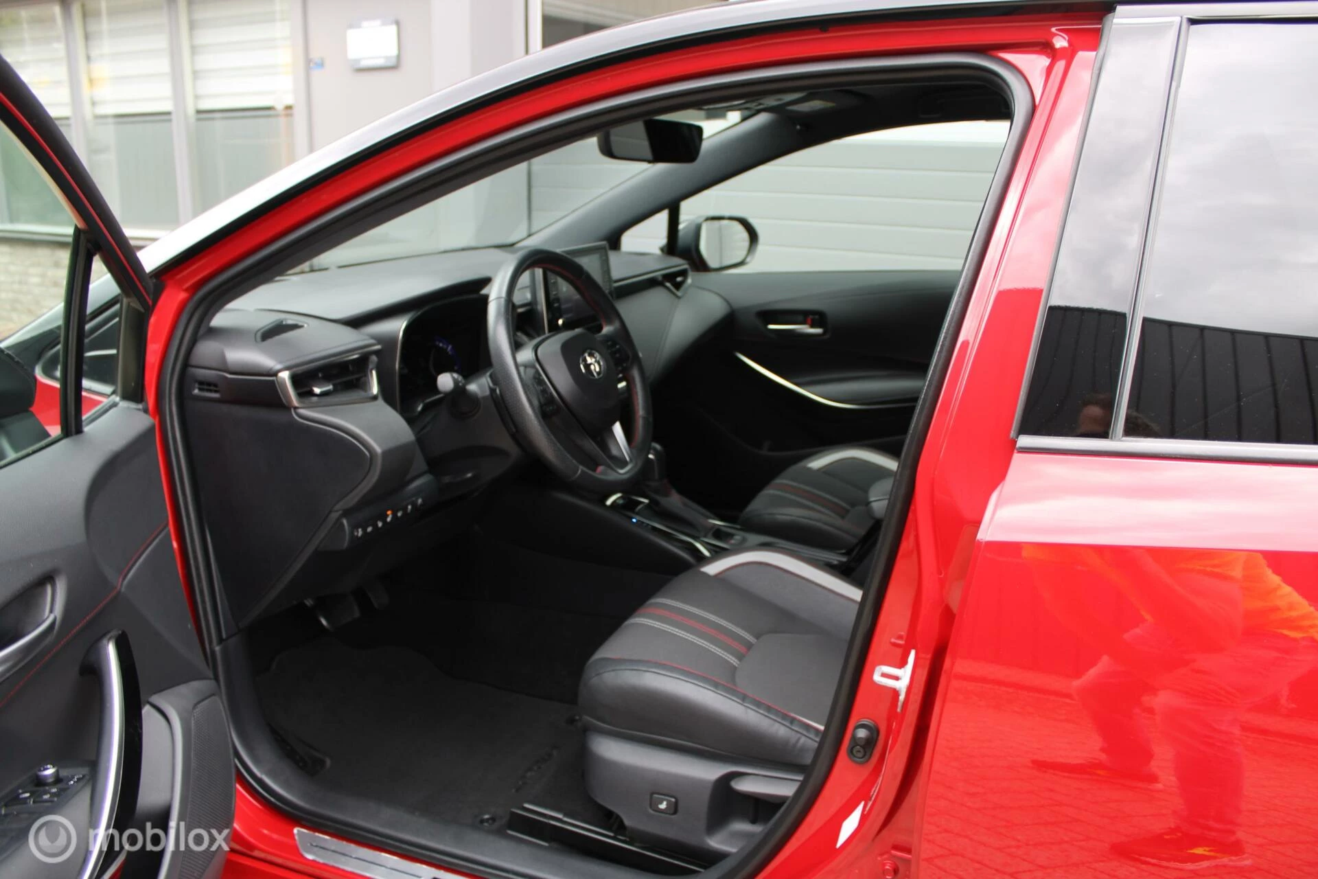 Hoofdafbeelding Toyota Corolla
