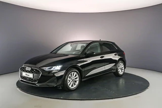 Hoofdafbeelding Audi A3 Audi A3 Sportback 30 TFSI AUT | €4.000,- KORTING |  | Sportonderstel - Privacy glas - Sportstoelen