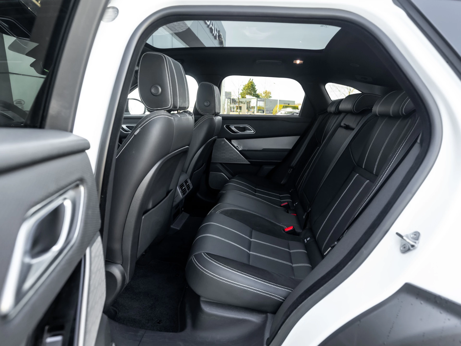 Hoofdafbeelding Land Rover Range Rover Velar