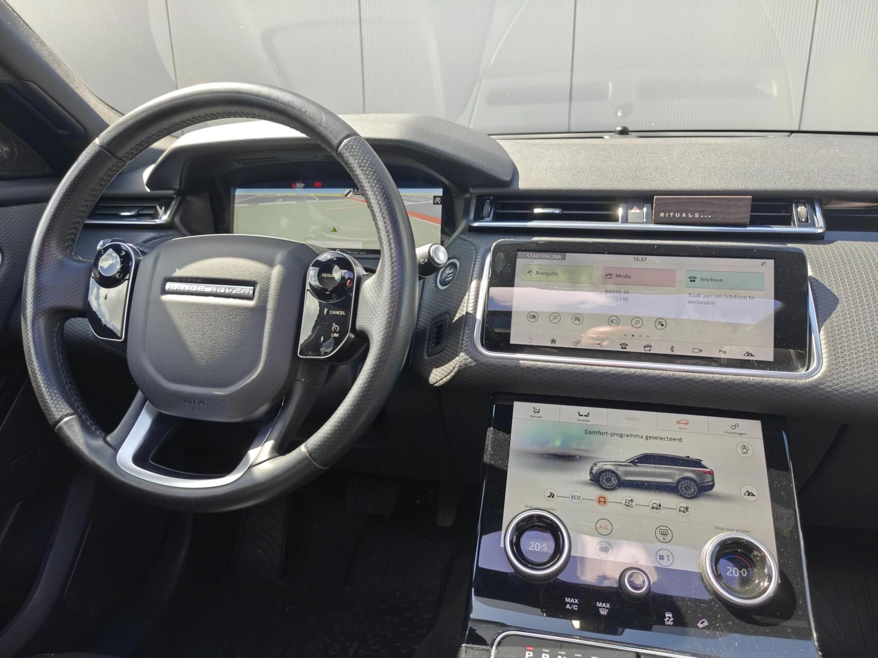 Hoofdafbeelding Land Rover Range Rover Velar