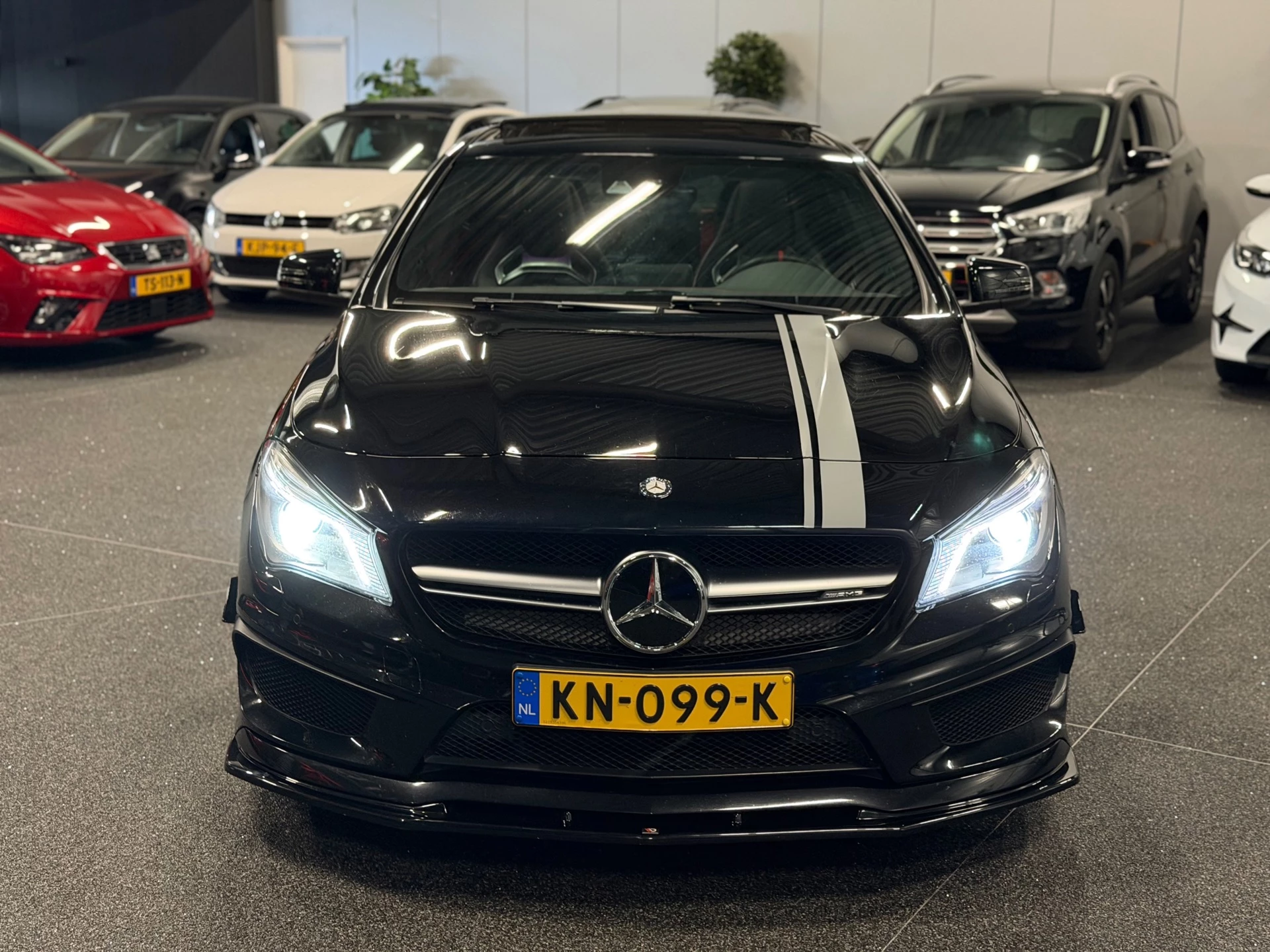 Hoofdafbeelding Mercedes-Benz CLA
