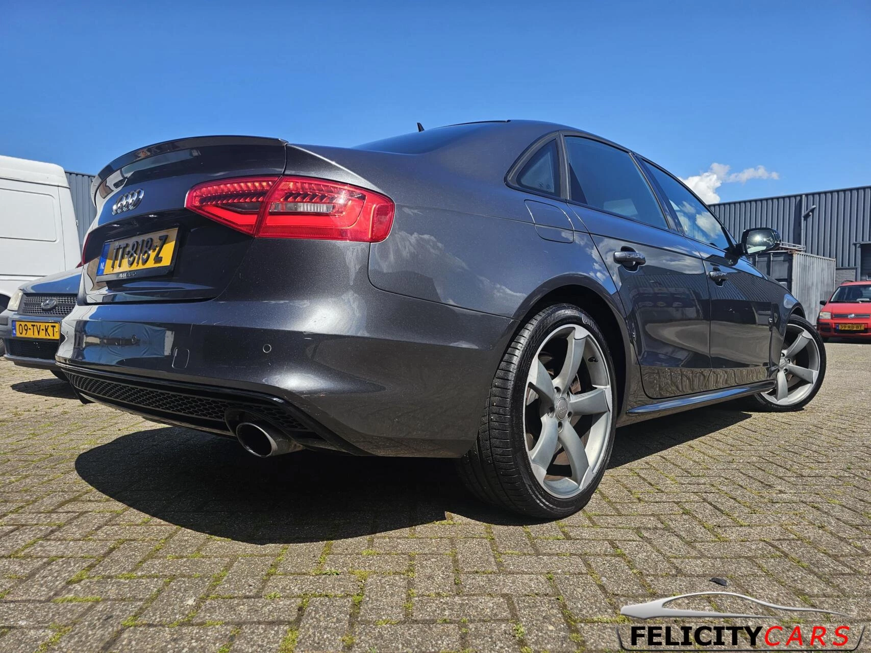 Hoofdafbeelding Audi A4