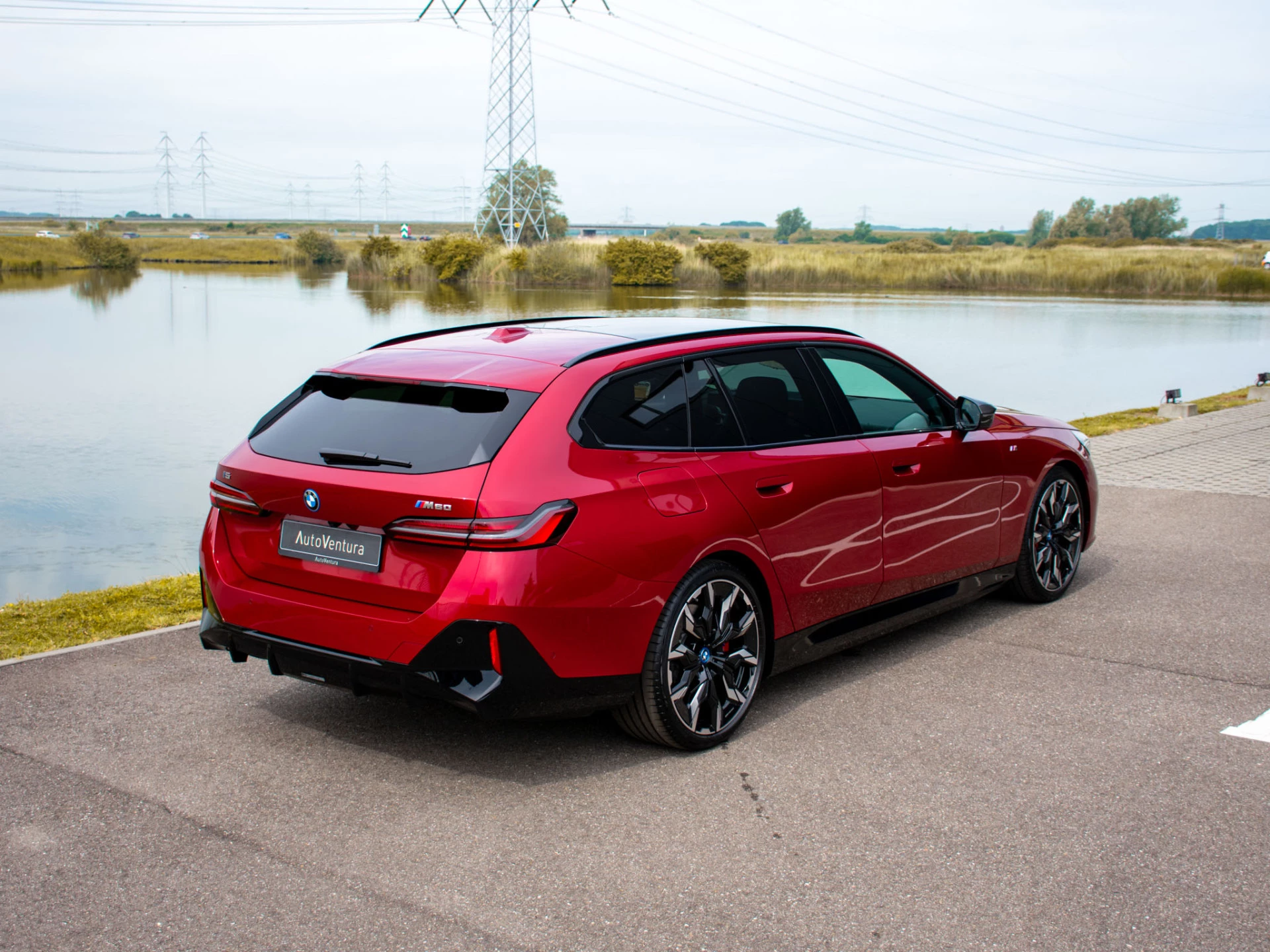 Hoofdafbeelding BMW i5