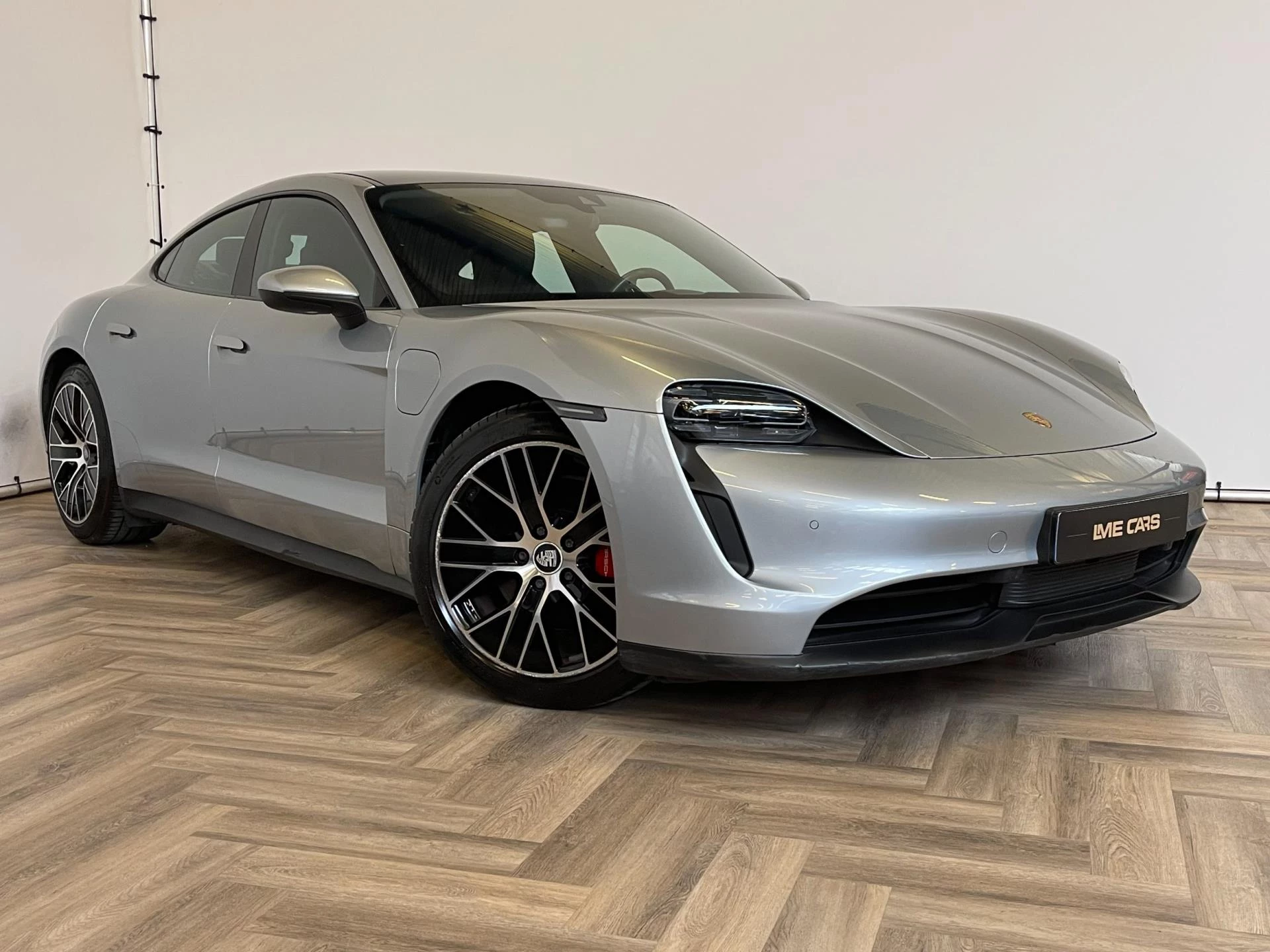 Hoofdafbeelding Porsche Taycan