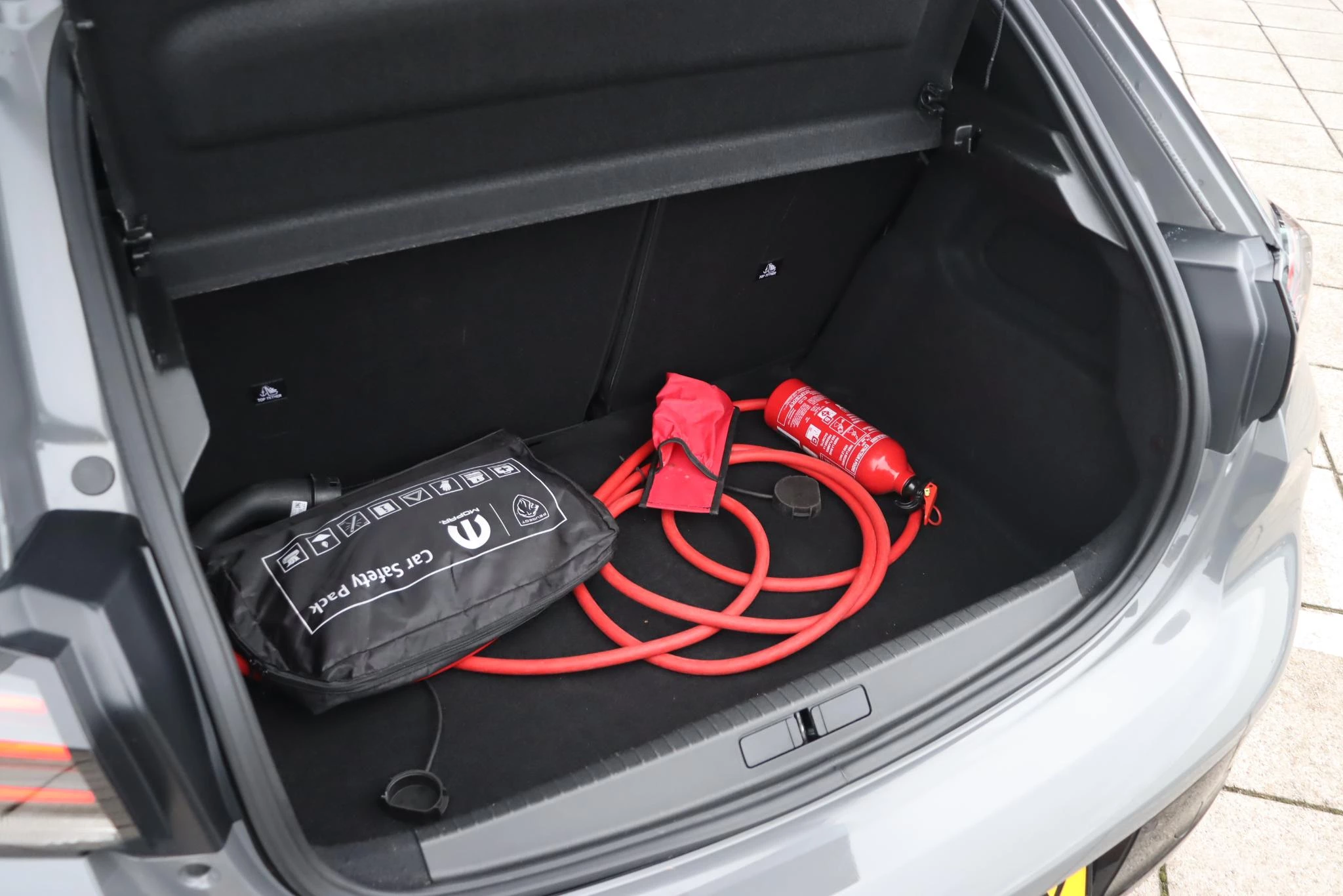 Hoofdafbeelding Peugeot e-208