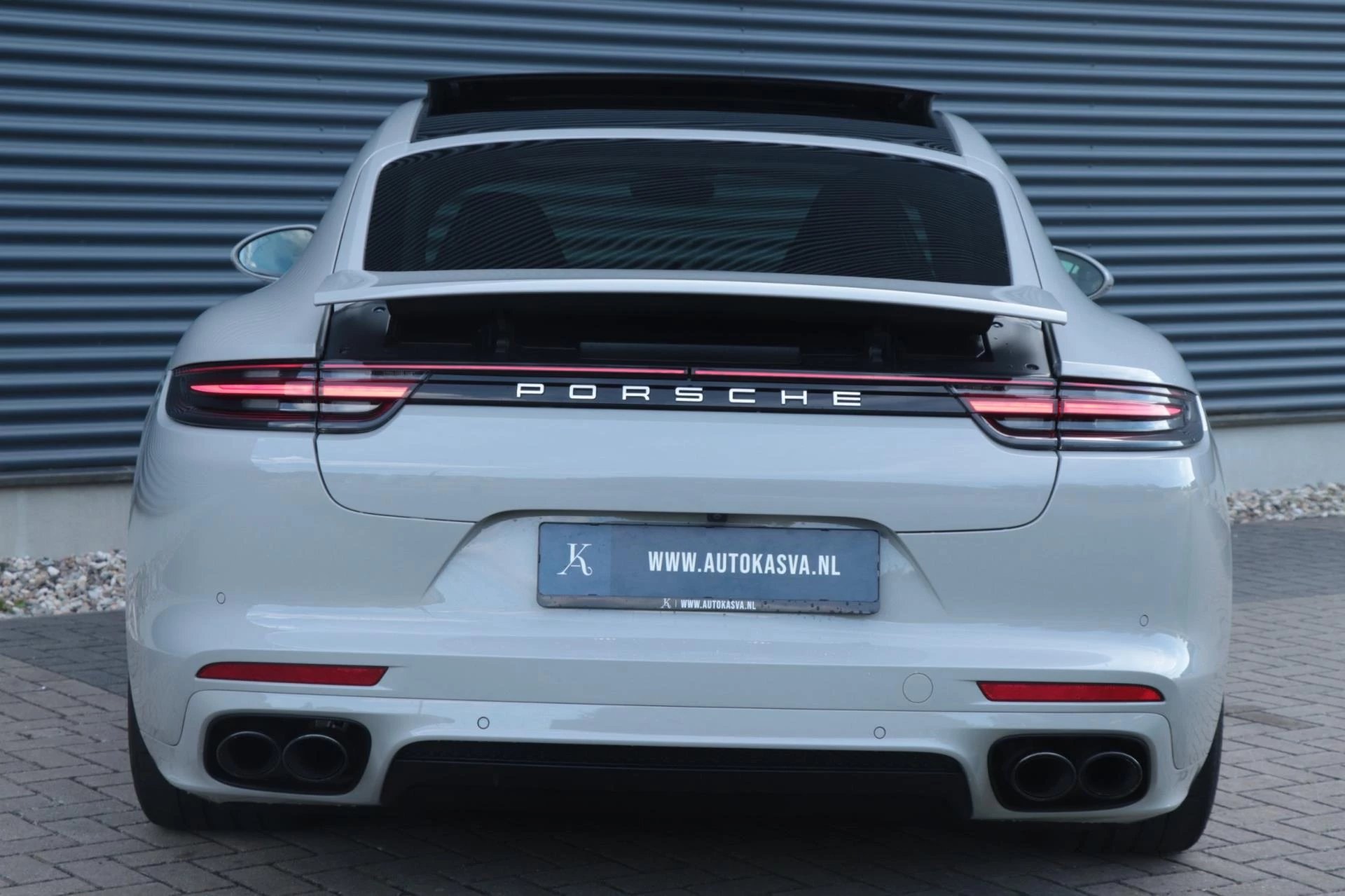 Hoofdafbeelding Porsche Panamera