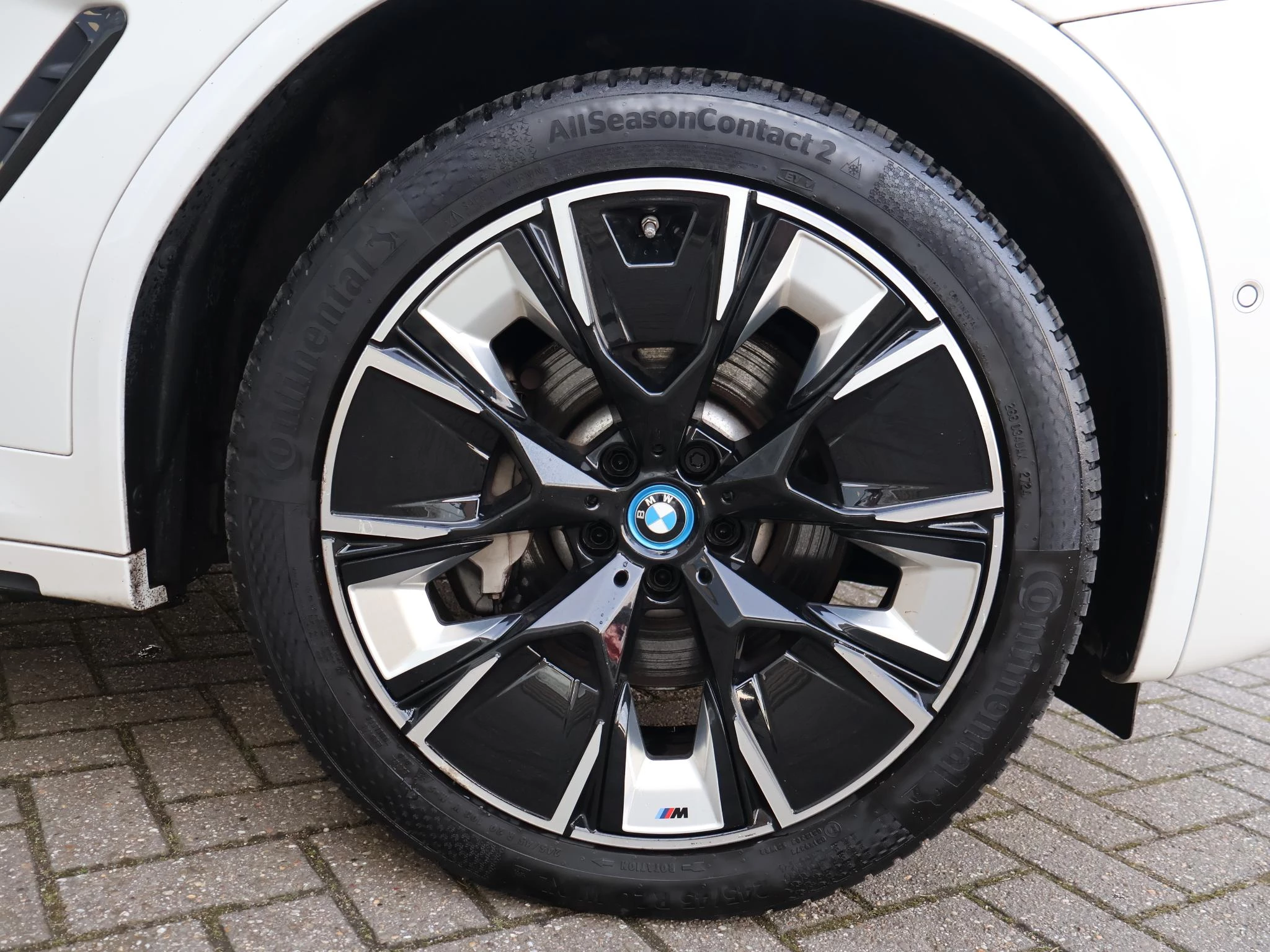 Hoofdafbeelding BMW iX3