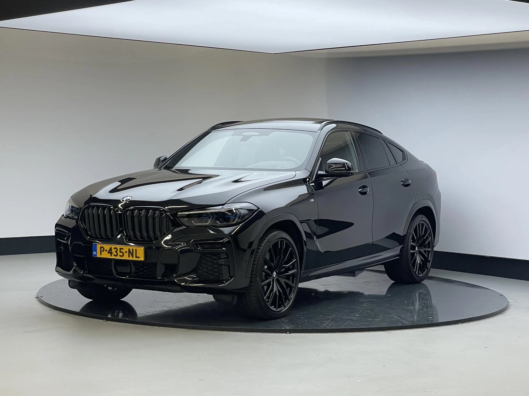 Hoofdafbeelding BMW X6