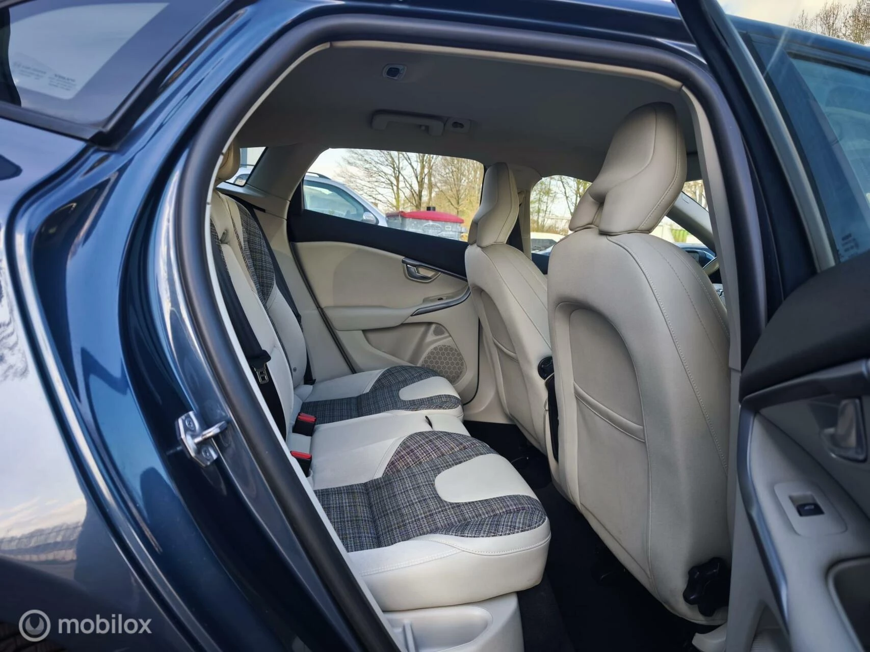 Hoofdafbeelding Volvo V40