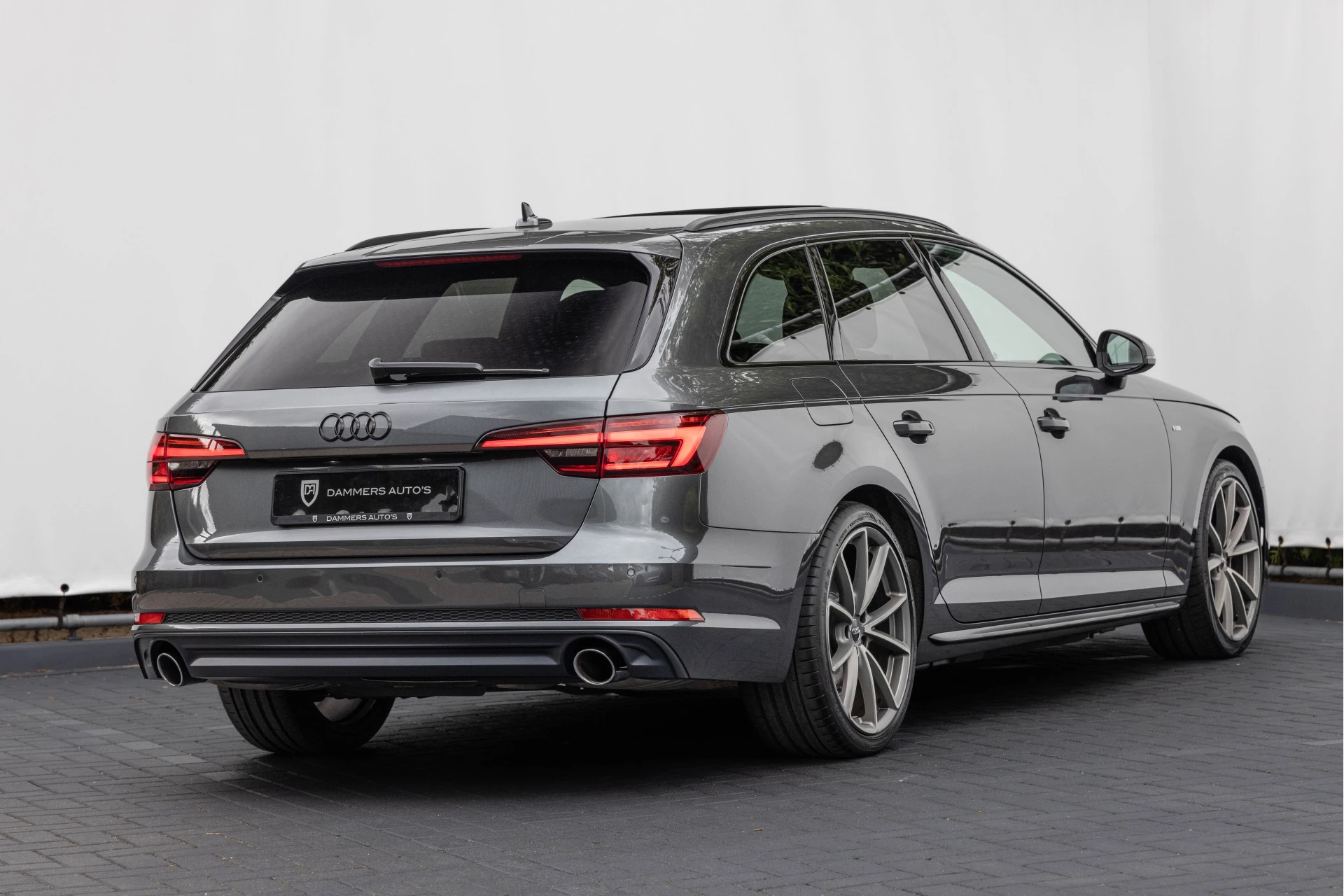 Hoofdafbeelding Audi A4