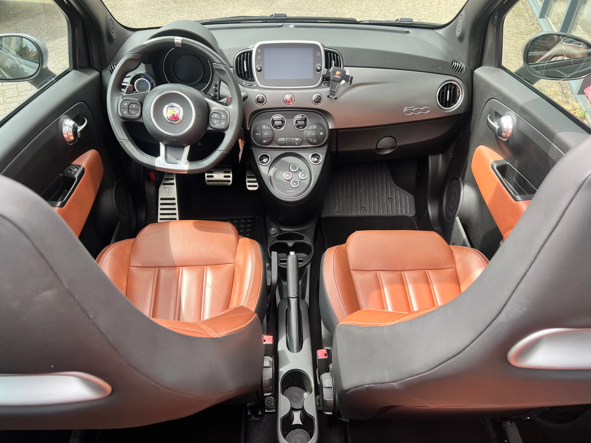Hoofdafbeelding Fiat 500C