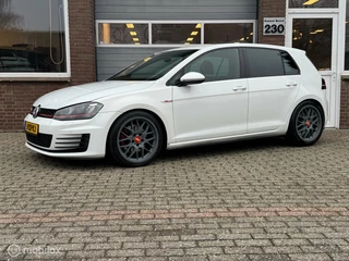 Hoofdafbeelding Volkswagen Golf Volkswagen Golf 2.0 TSI GTI DSG AIRCO/CRUISE/LED/PDC
