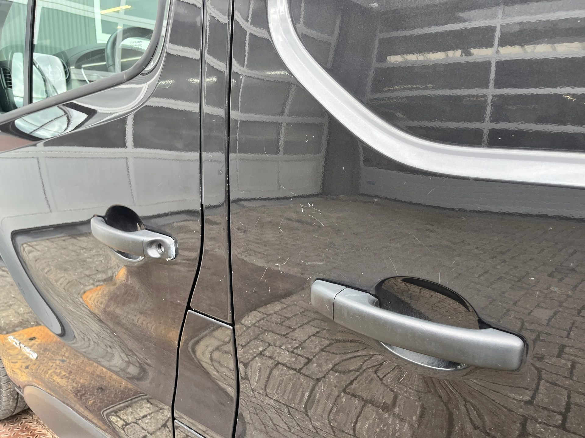 Hoofdafbeelding Nissan NV300