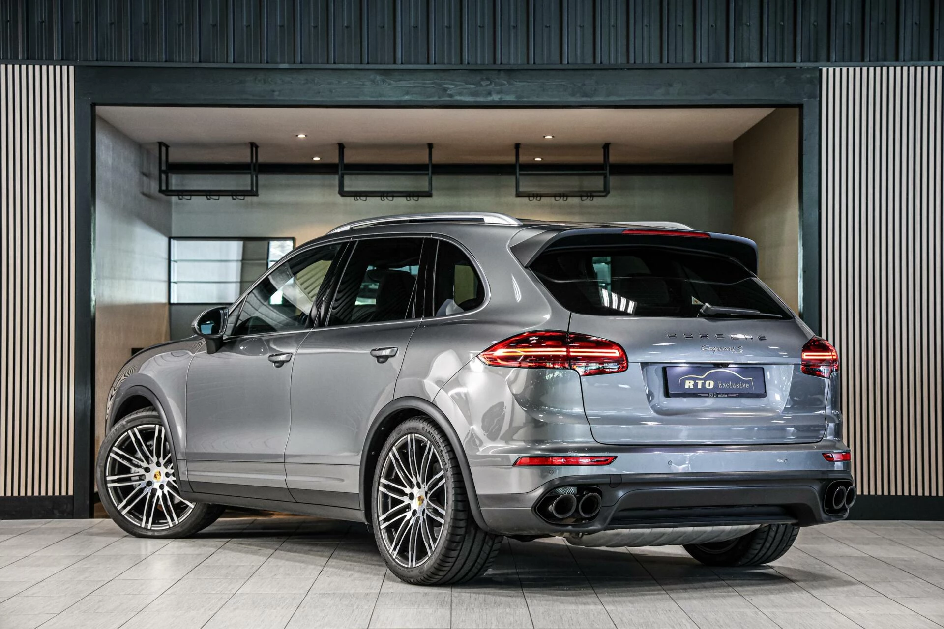 Hoofdafbeelding Porsche Cayenne